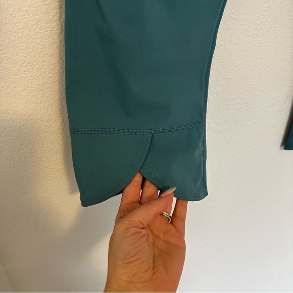 Free People Movement Get Shorty Leggings Blue Turquoise Size XL Women’s Cropped - Picture 9 of 11